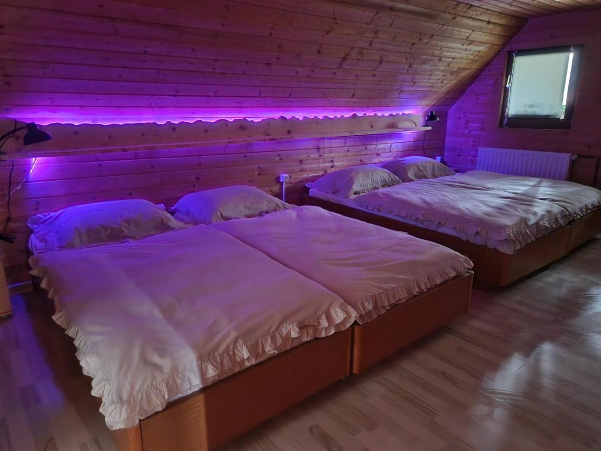 Koca Na Pikovem Apartman Črna na Koroškem Kültér fotó